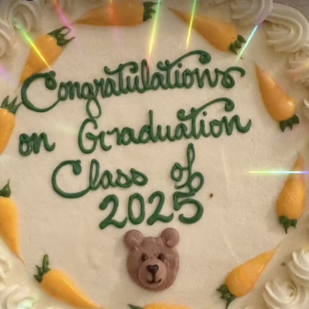La graduación de Carys, la hija de Michael Douglas y Catherine Zeta-Jones