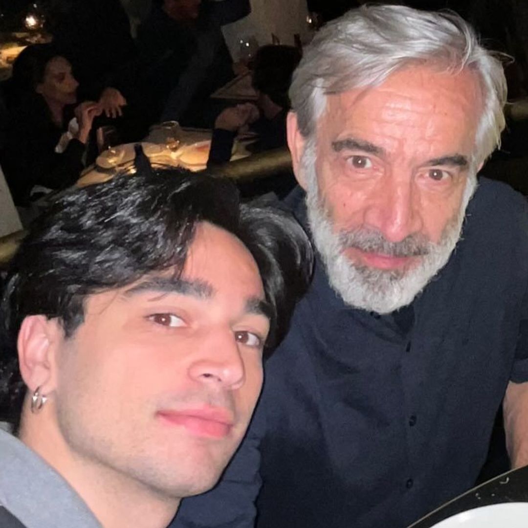 Daniel, hijo de Imanol Arias, rompe su silencio sobre la boda secreta del actor y el regreso de Cuéntame: "Me quedé bastante..."