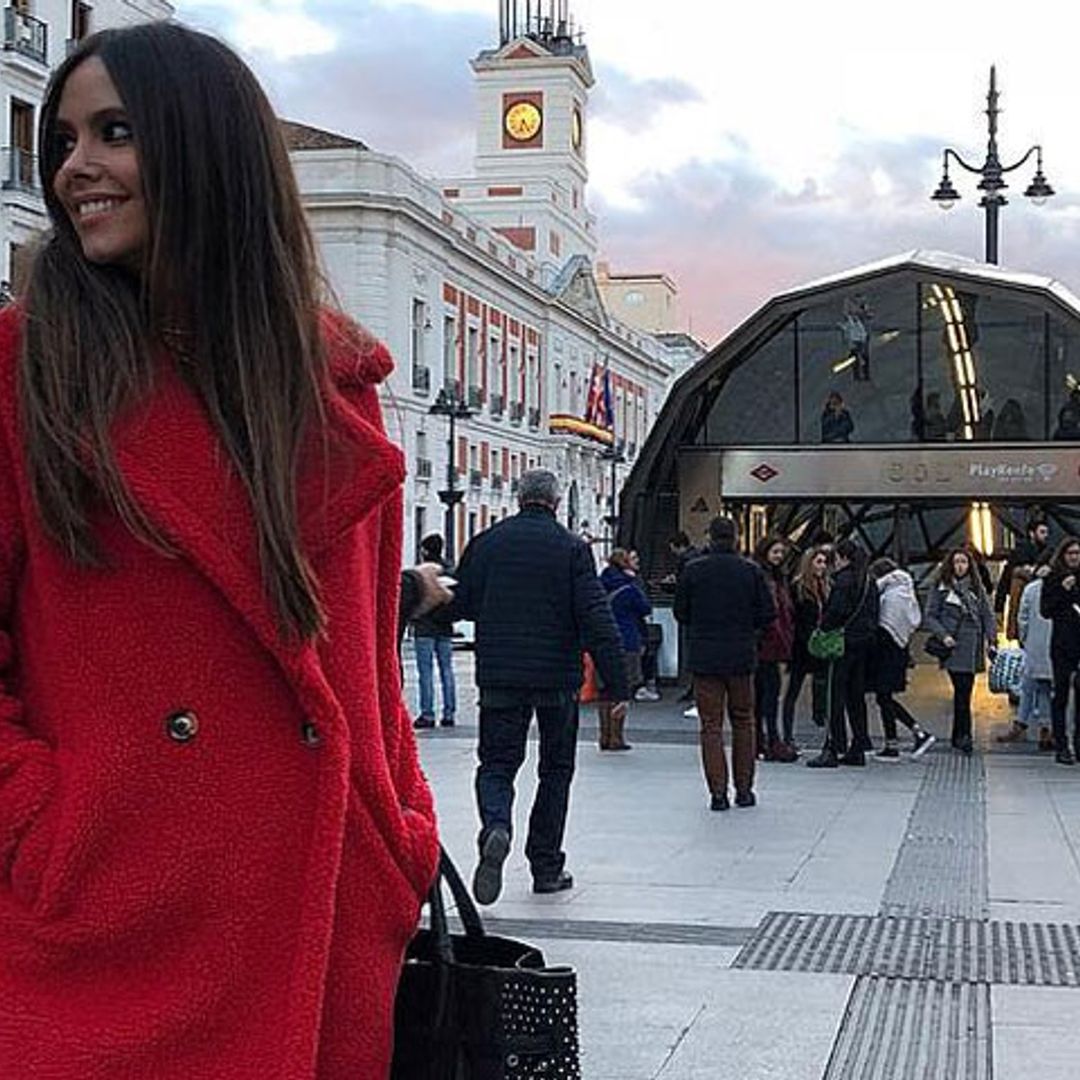 Cristina Pedroche y el abrigo londinense para las que no quieren llevar pieles