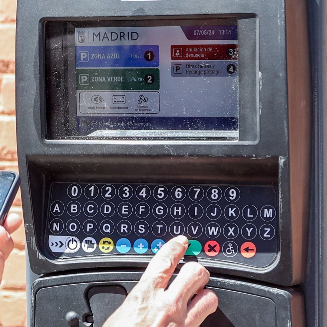 Adiós al parquímetro en el barrio de Justicia: Madrid libera aparcamiento con motivo del Orgullo