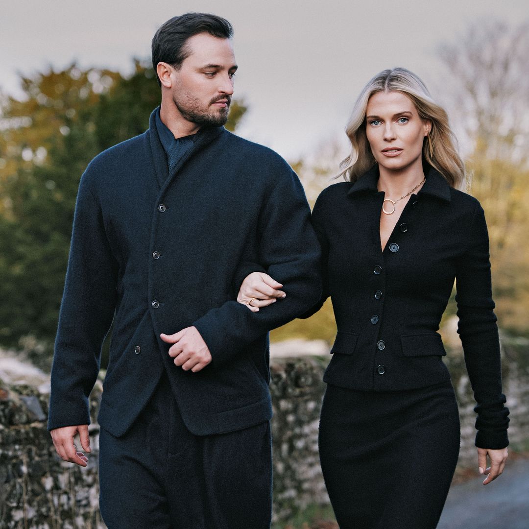 EXCLUSIVA: Lady Eliza Spencer y Channing Millerd nos hablan de su compromiso de cuento en una isla griega y comparten sus planes de boda