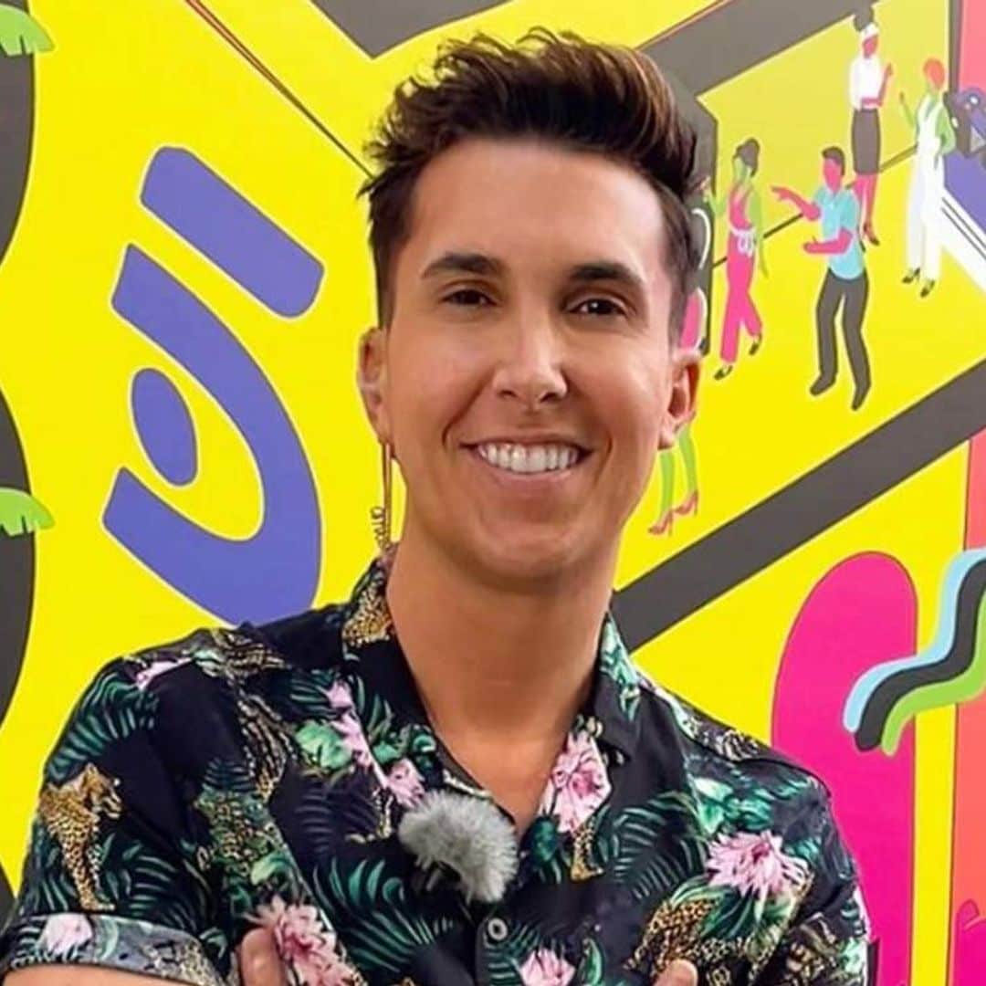 Omar Suarez corta una conexión en directo con 'Sálvame' por un susto con su cámara