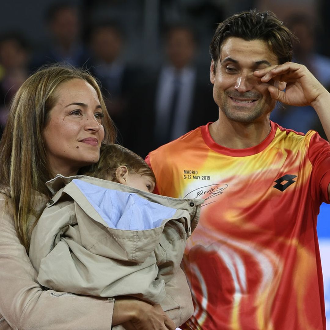 Muy emocionado y rodeado de su familia, David Ferrer dice adiós al tenis