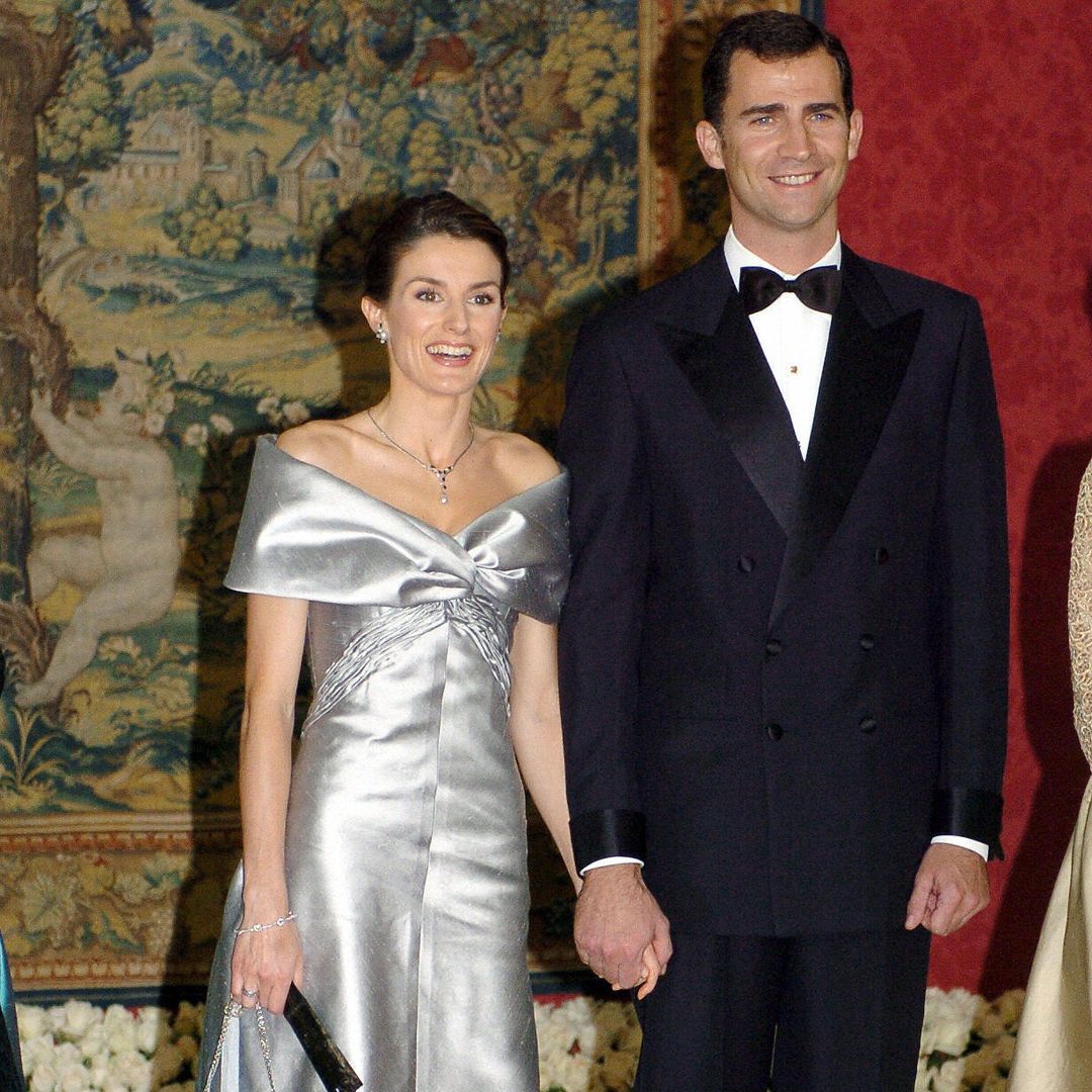 La reina Letizia recupera la pulsera de diamantes que llevó antes de su boda con Felipe VI: la historia de una joya con más de dos décadas