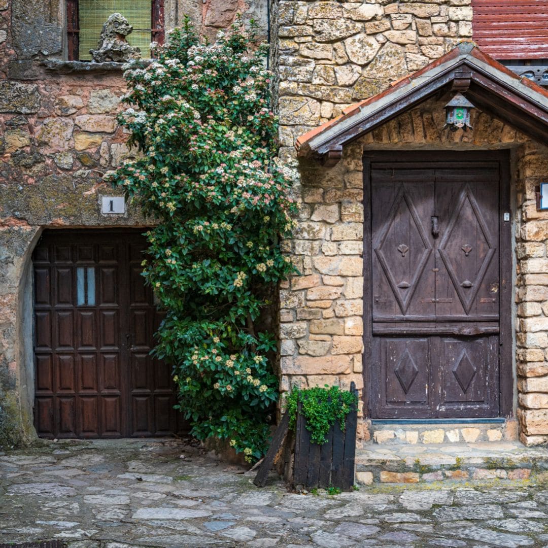 Descubre la villa soriana con el arco romano más increíble y la mejor trufa del mundo