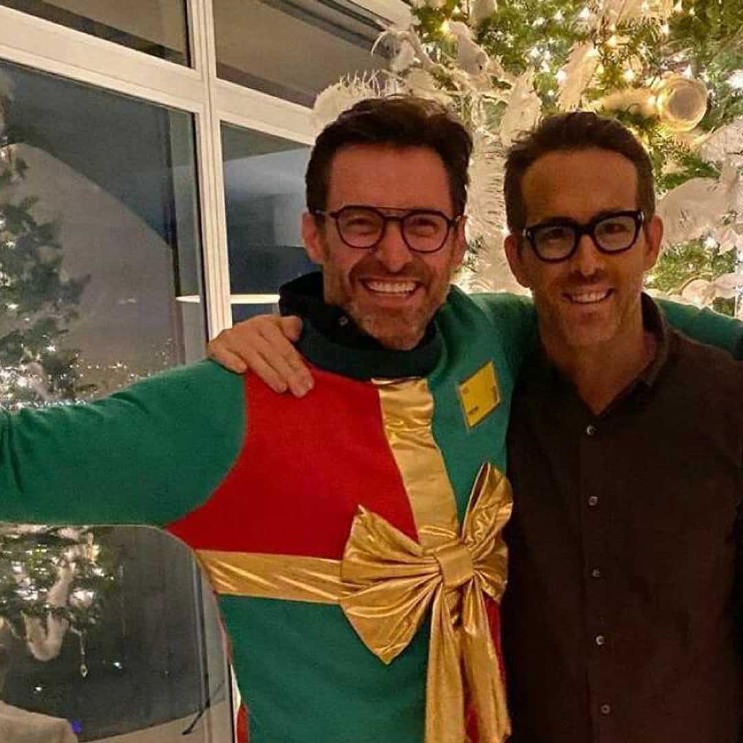 Ryan Reynolds, Hugh Jackman y la preciosa historia de un jersey que ha dado la vuelta al mundo