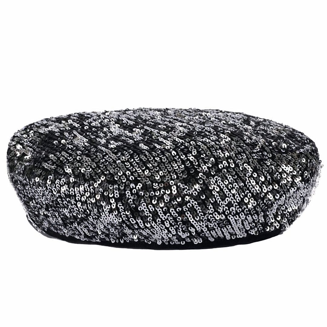 Boina de lentejuelas (149 €), de Wolf & Badger