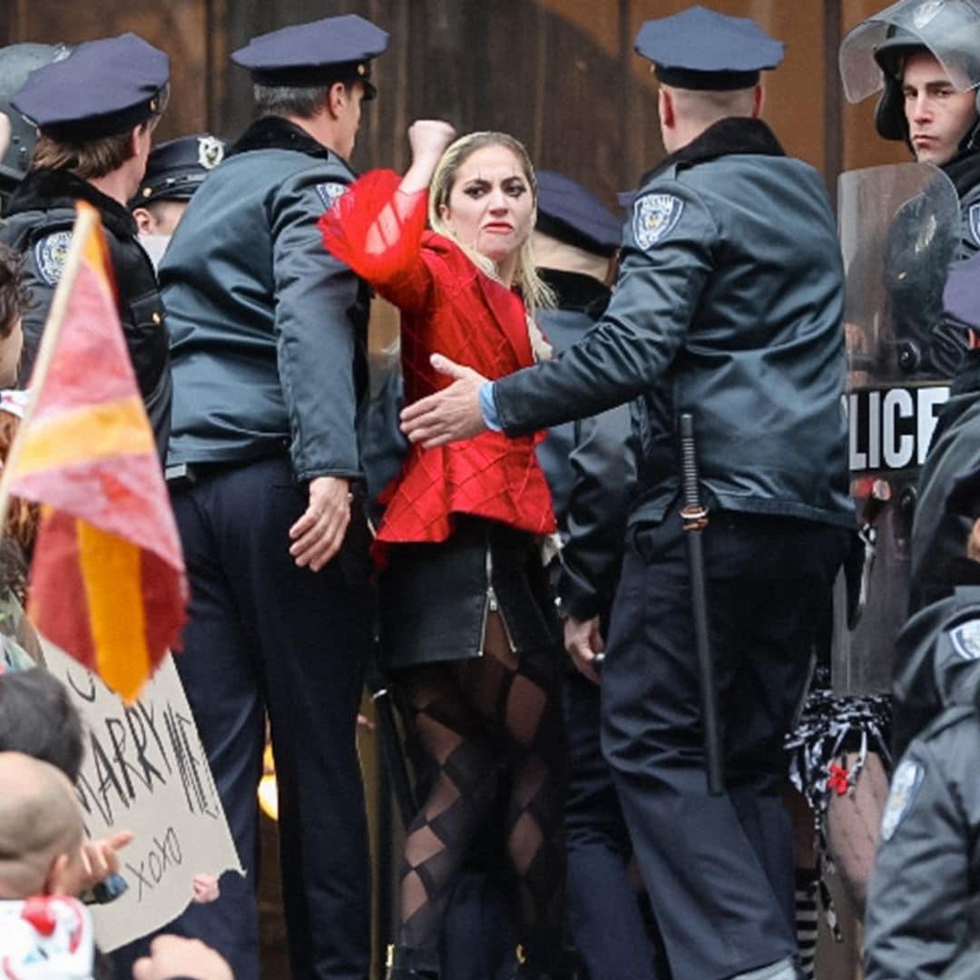 Lady Gaga, 'arrestada': Las sorprendentes imágenes de la cantante caracterizada como Harley Quinn
