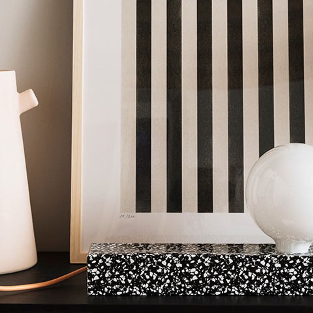 Una original lámpara de mesa hecha por ti