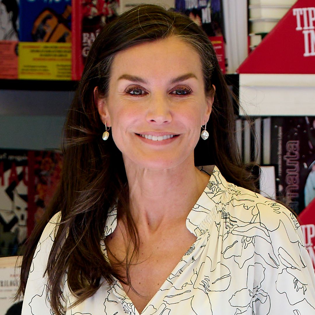 Copia el look de la reina Letizia en la Feria del Libro de Madrid con estos vestidos muy fresquitos y veraniegos