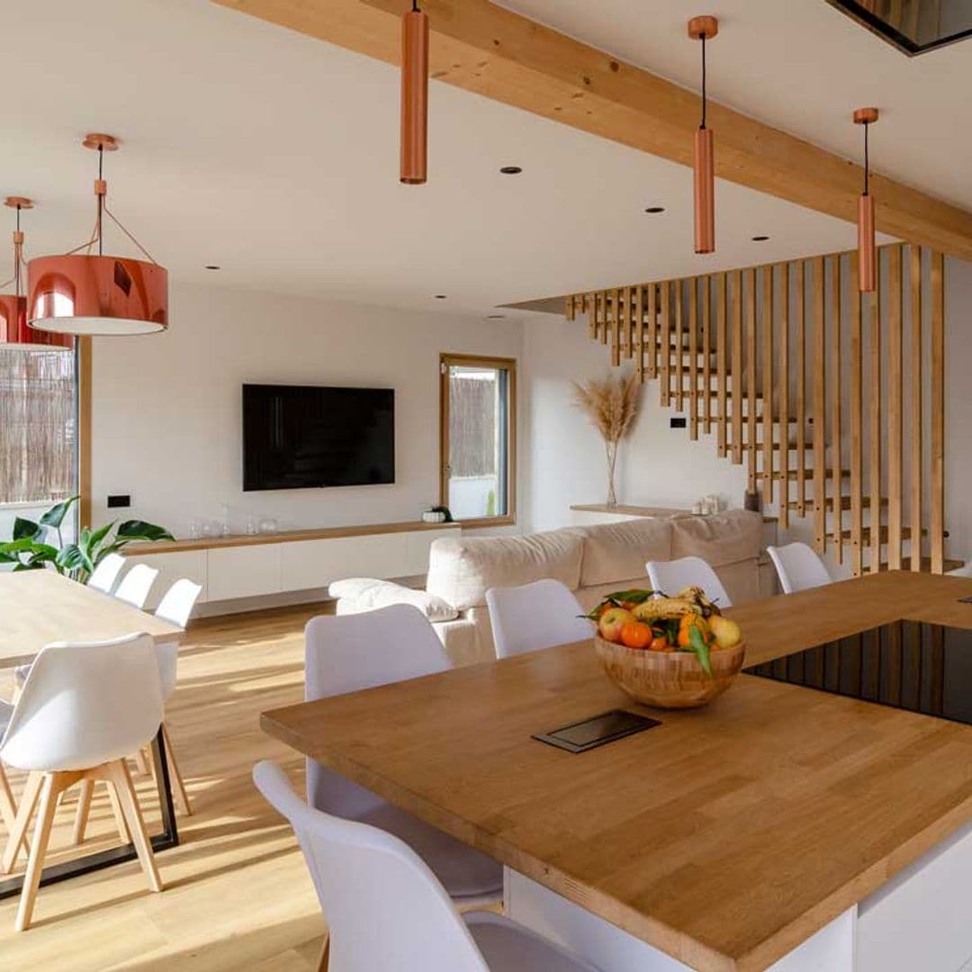 Blanco & madera: la combinación estrella del estilo nórdico se instala en casa