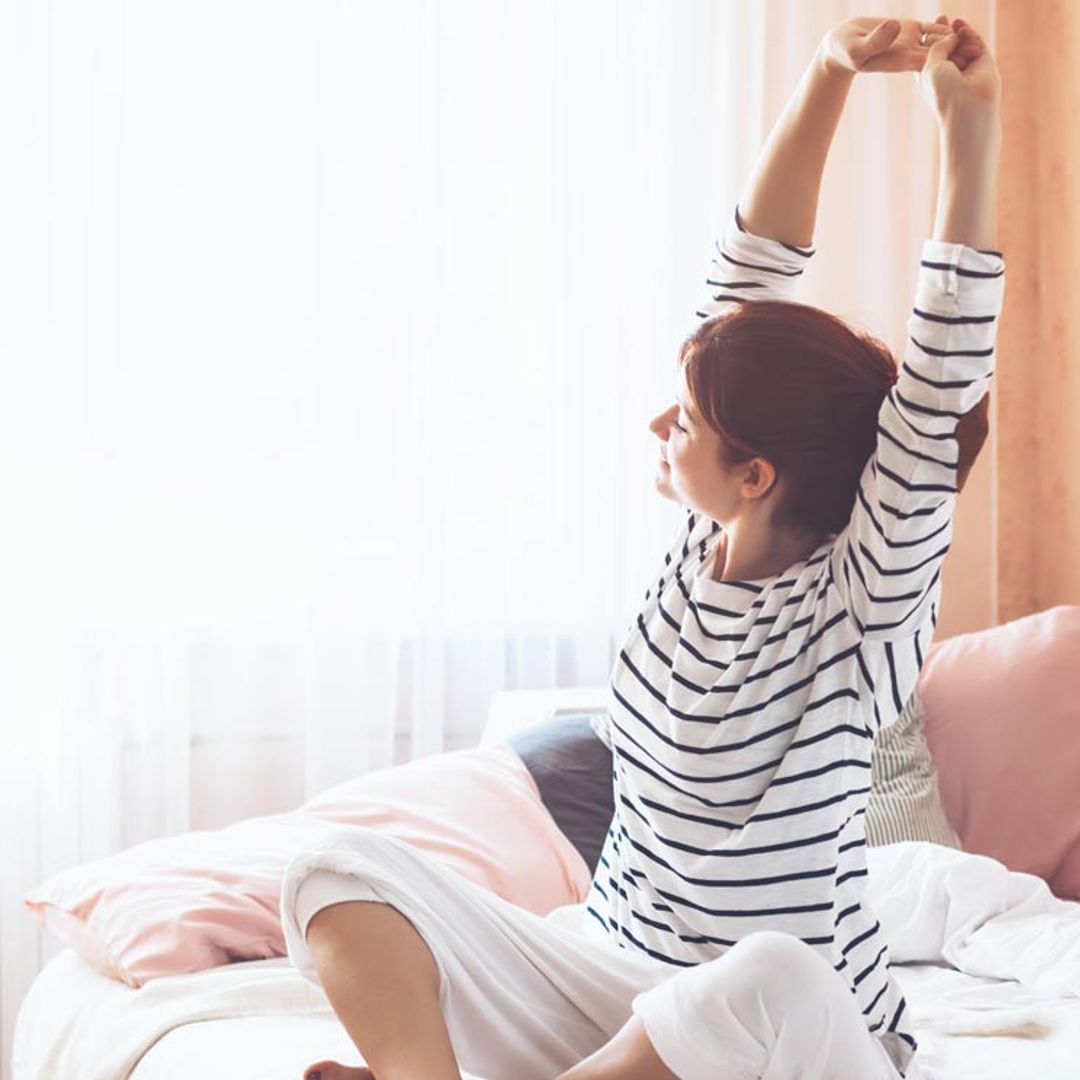 Estos tres ejercicios de pilates pueden ayudarte a dormir mejor