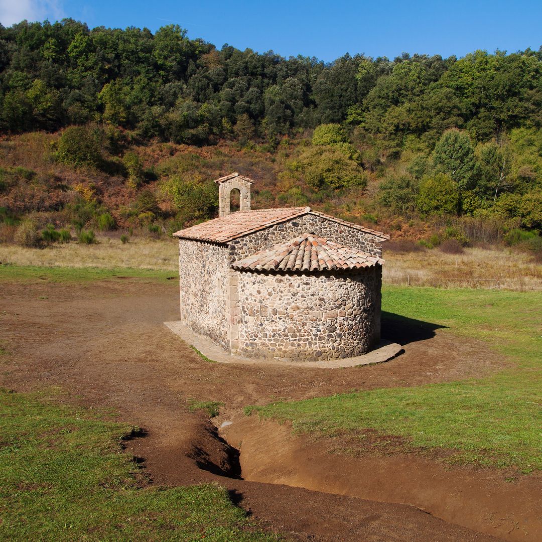 Ermita Santa Margarida, Garrotxa, volcán, Girona