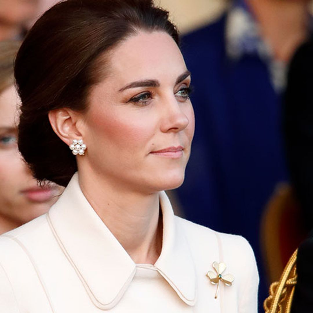 La duquesa de Cambridge recupera un broche histórico y rompe con su propia tradición