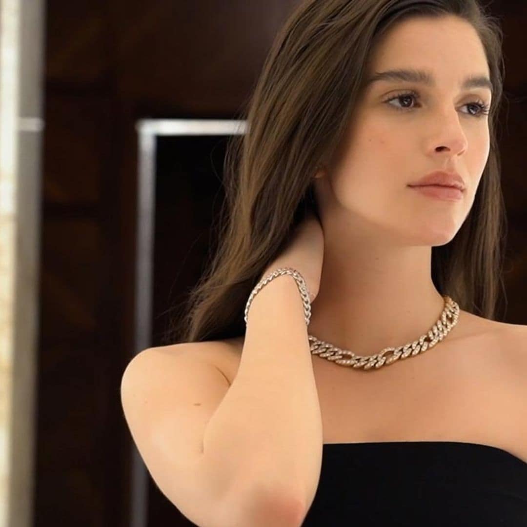 Sandra Gago en ¡HOLA! tras ser mamá: sobre su nueva vida y el valor de las joyas