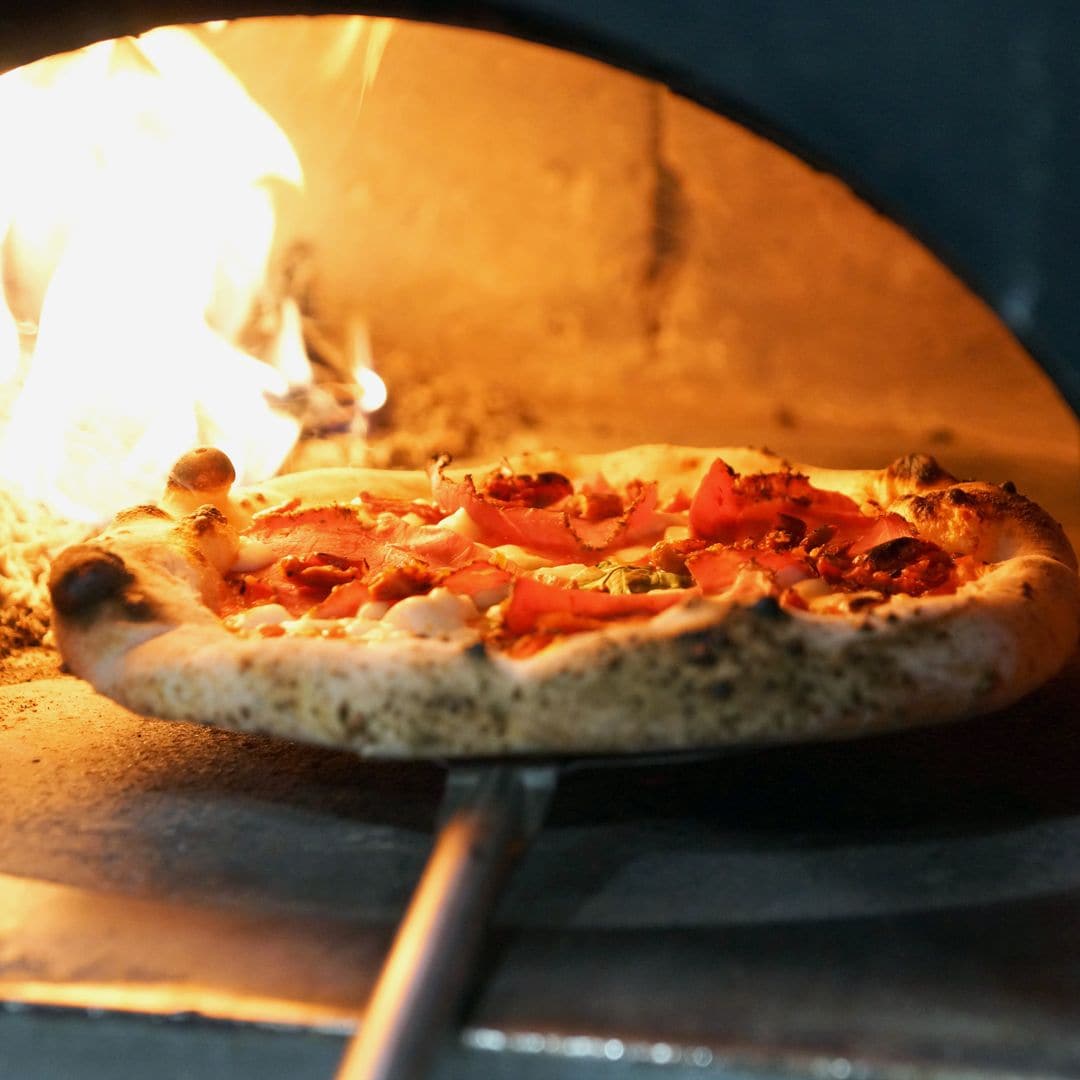 La ‘Mejor pizza de España' se hornea en Valencia pero tiene sabor japonés