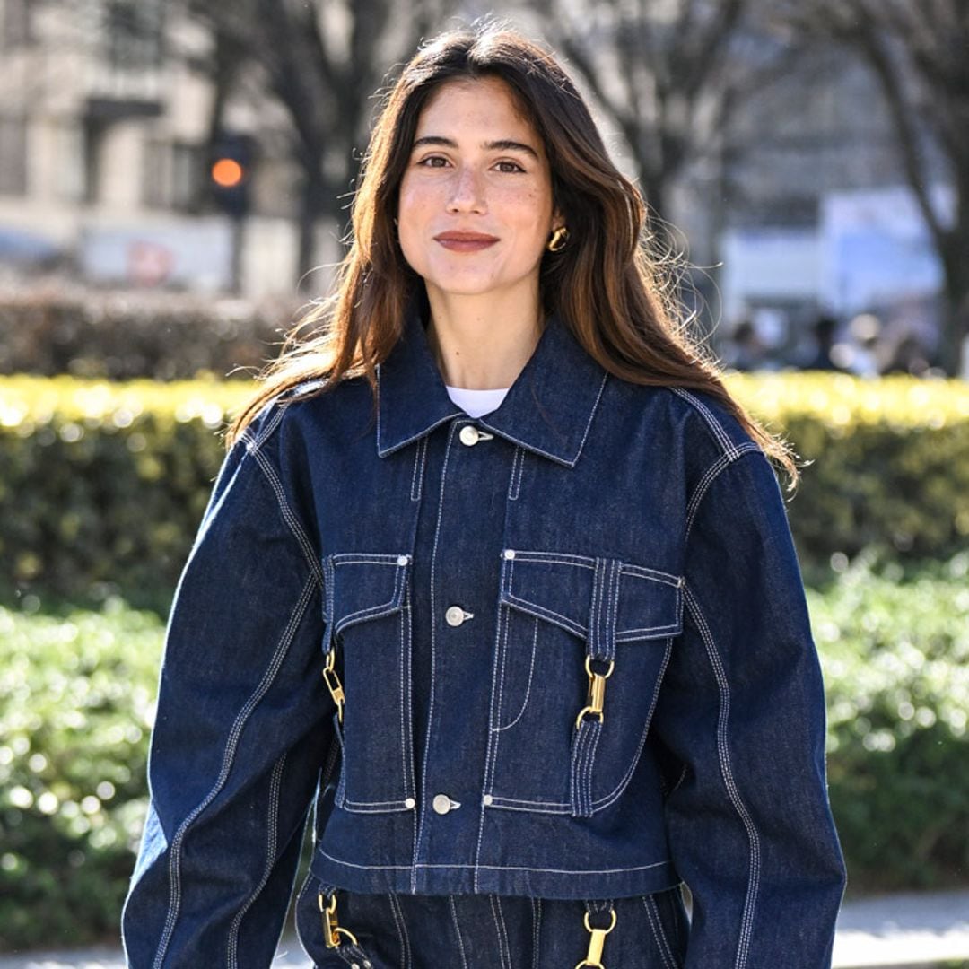 'Total looks' y trajes de dos piezas, el mejor truco de las invitadas a Paris Fashion Week