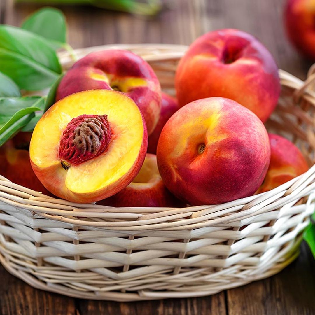 Descubre la nectarina, la fruta que cuida tu piel