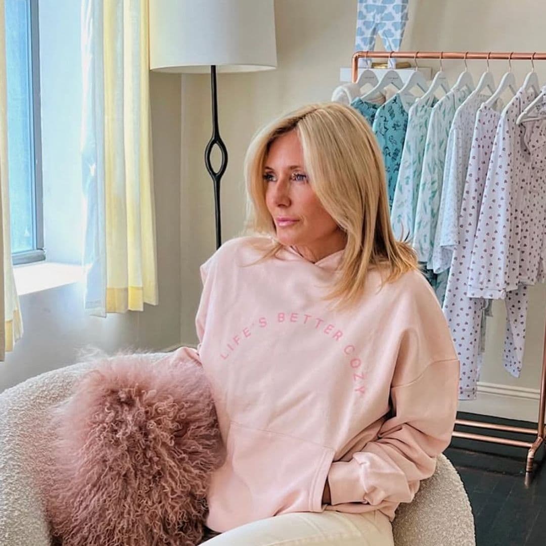 Así prepara la Navidad Marie-Chantal: regalos, galletas hechas en casa y pijama festivo para salir a la calle