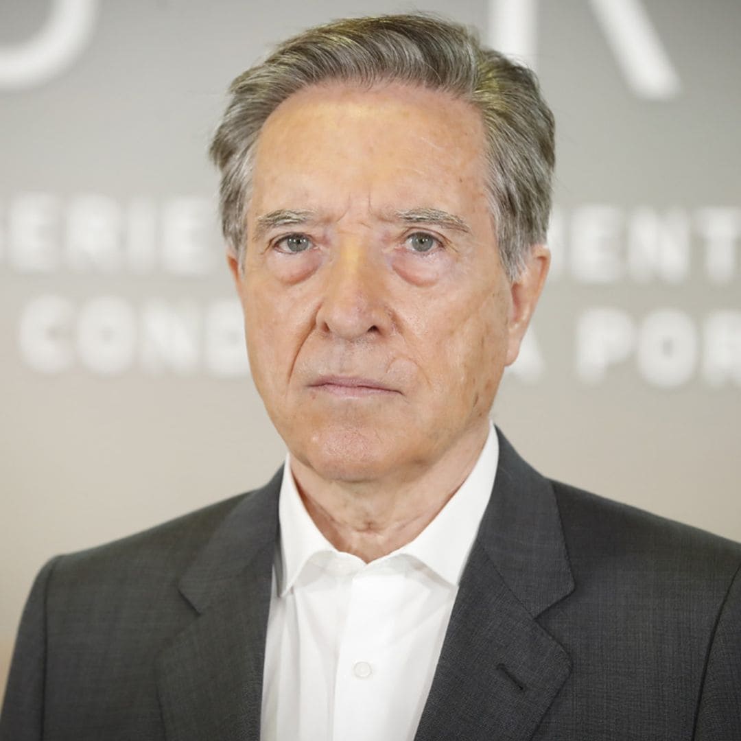Un emocionado Iñaki Gabilondo se despide de la radio después de más de medio siglo de trayectoria