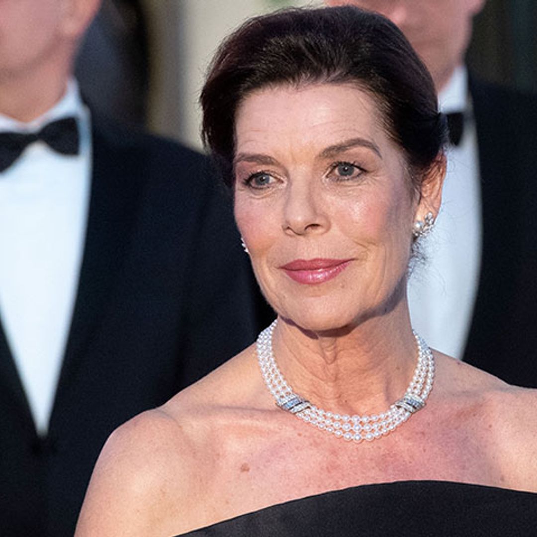 Carolina de Mónaco rescata la joya más especial de su madre en homenaje a Karl Lagerfeld