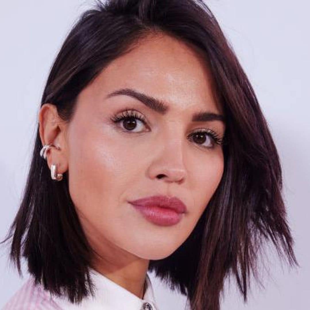 El último ‘look’ de Eiza González define la tendencia de zapatos blancos esta temporada