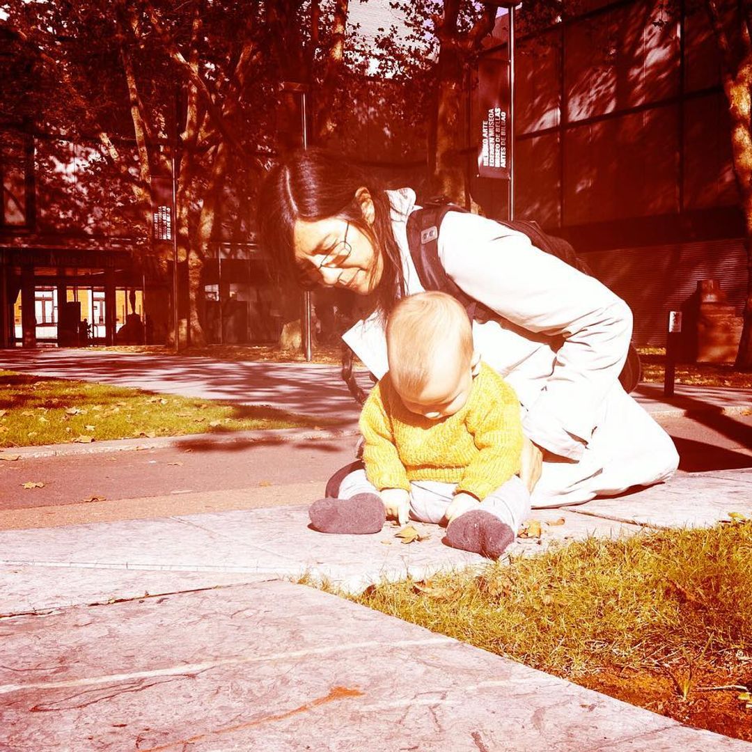 "Fue una gran madre, pero creo que mejor abuela, si cabe... Le faltó tanto tiempo para estar con nosotros...", escribió Bárbara Goenaga junto a esta foto