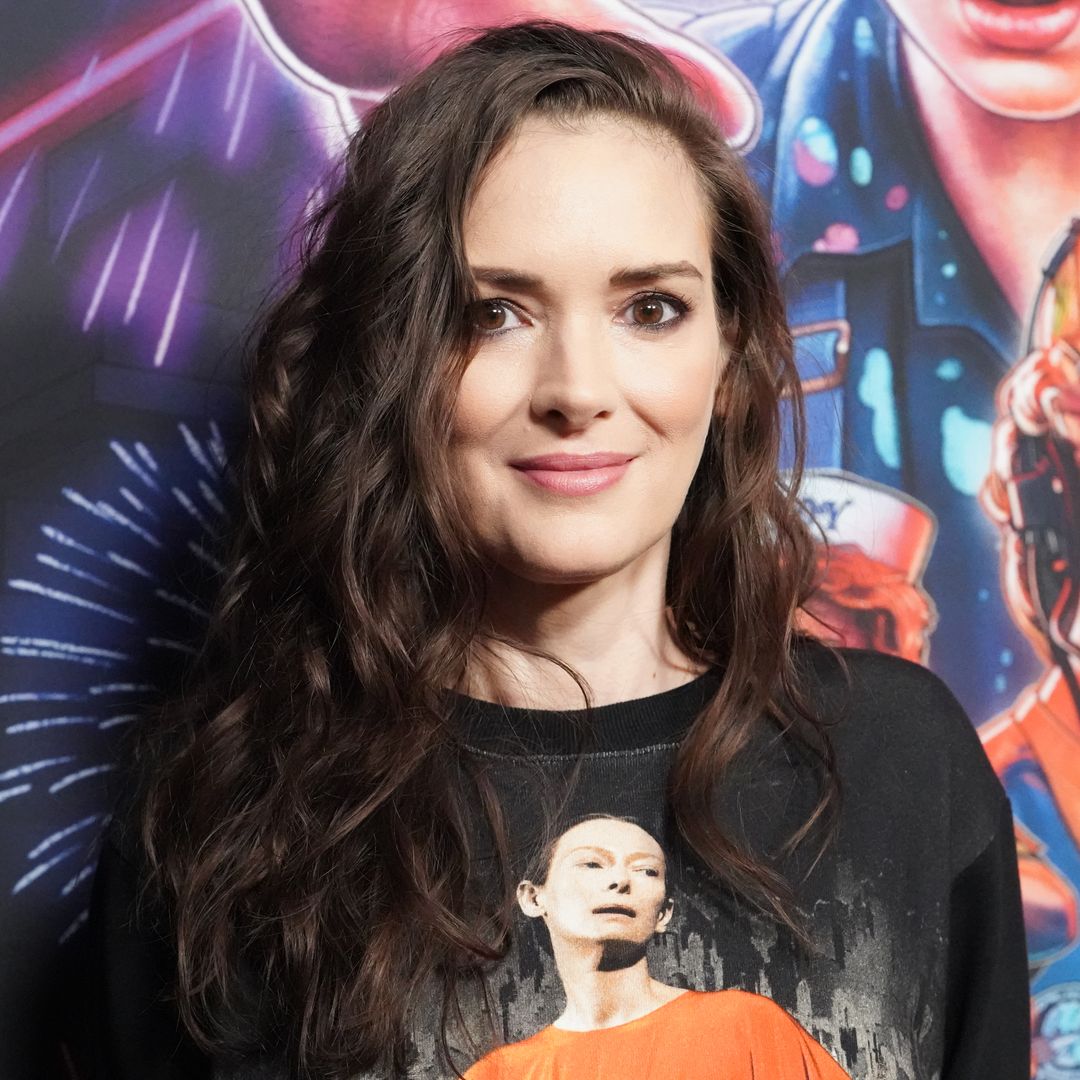 De 'Stranger Things' a otro buque insignia de Netflix: Winona Ryder fichaje estrella de 'Miércoles 3'