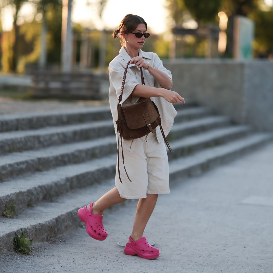 Localizados con descuentazo los zuecos Crocs que arrasan en ventas para este verano