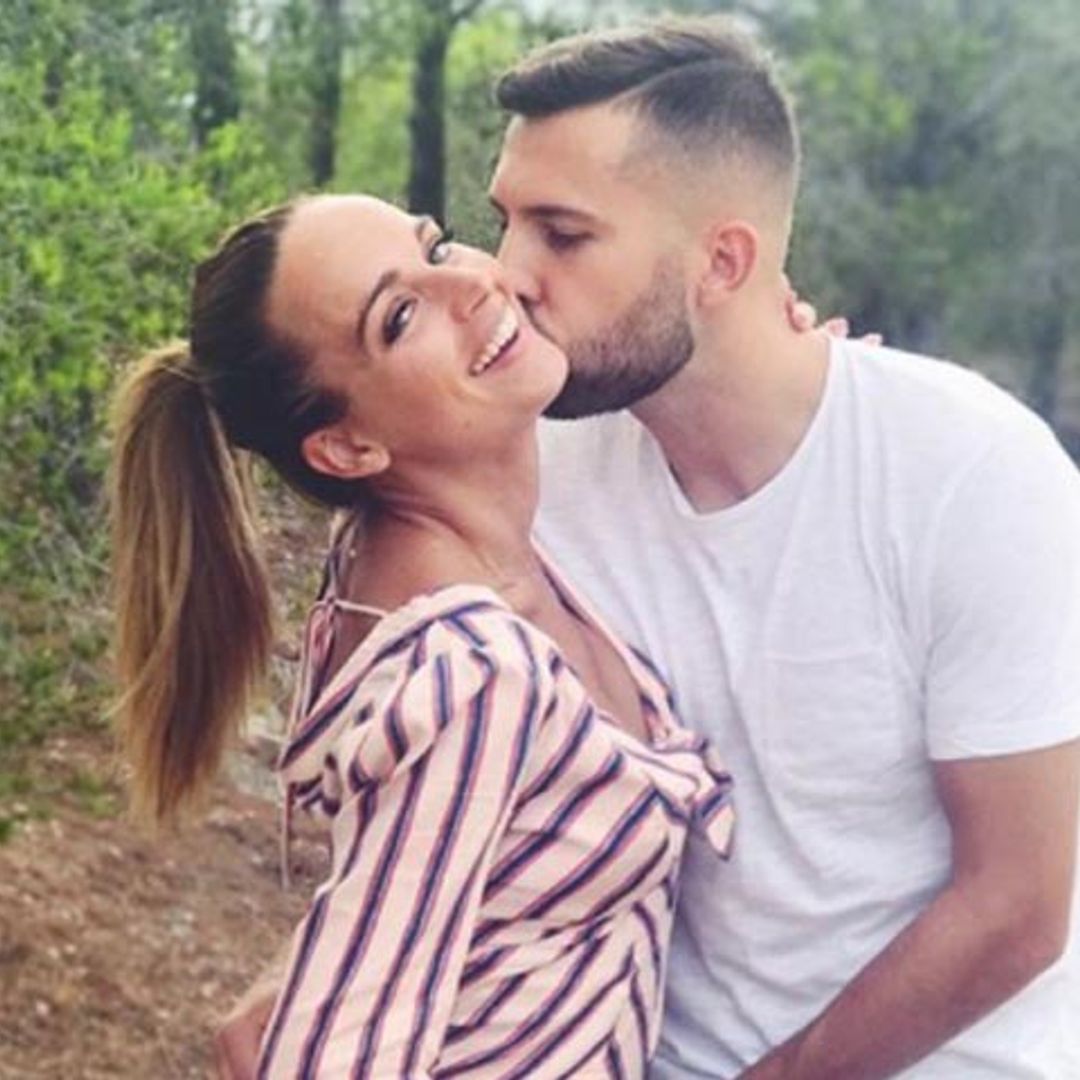 El azulgrana Jordi Alba y su novia Romarey Ventura esperan su primer hijo