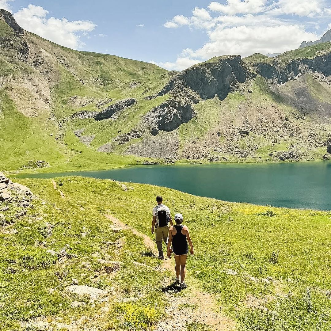 Excursión guiada por los ibones de Asnos y Sabocos, Panticosa, Huesca.