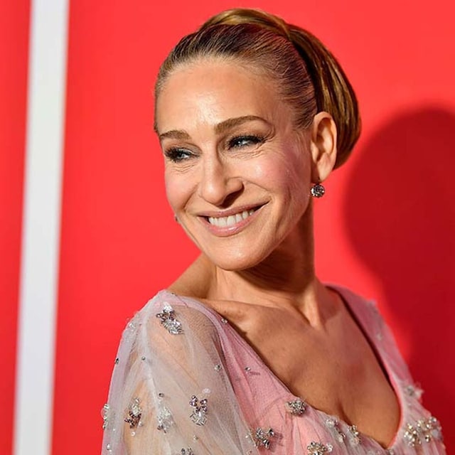 sarah jessica parker vestido conexion los bridgerton