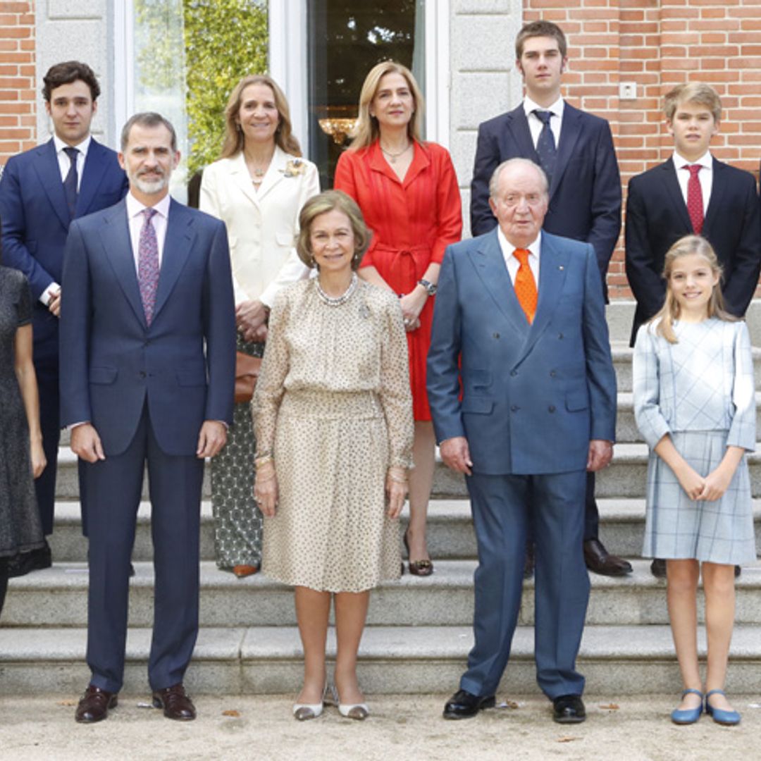 La reina Letizia recicla su vestido ‘baby doll’ para una foto histórica