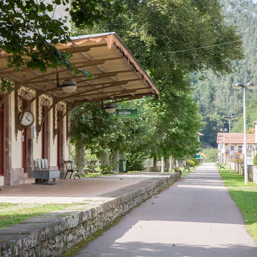 Estación de Puente Viesgo, Vía Verde del Pas, Cantabria