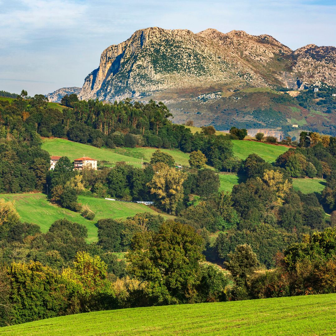 Valle de Carranza.  Atrás, Peña Ranero. Encartaciones Region. Enkarterri Region.  Bizkaia. Vizcaya. Pais Vasco. Euskadi. Basque Country. Spain.