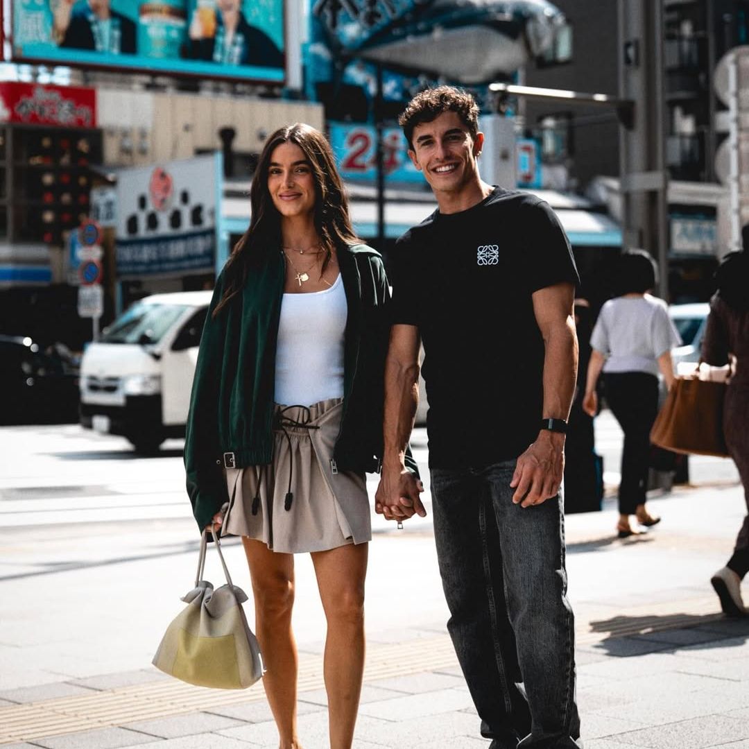 Marc Márquez y Gemma Pinto en Japón