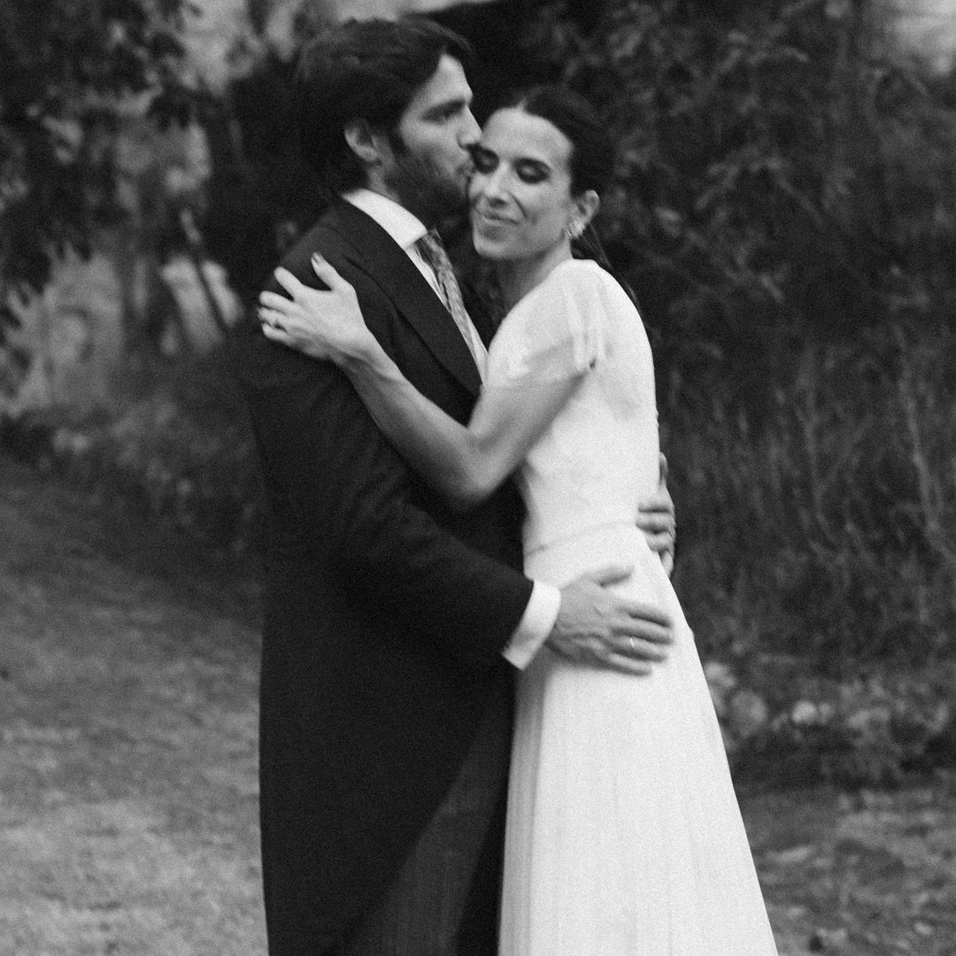 Laura Corsini, fundadora de Bimani: "Llevé el vestido de novia de mi abuela y en el cóctel me cambié a un diseño midi"