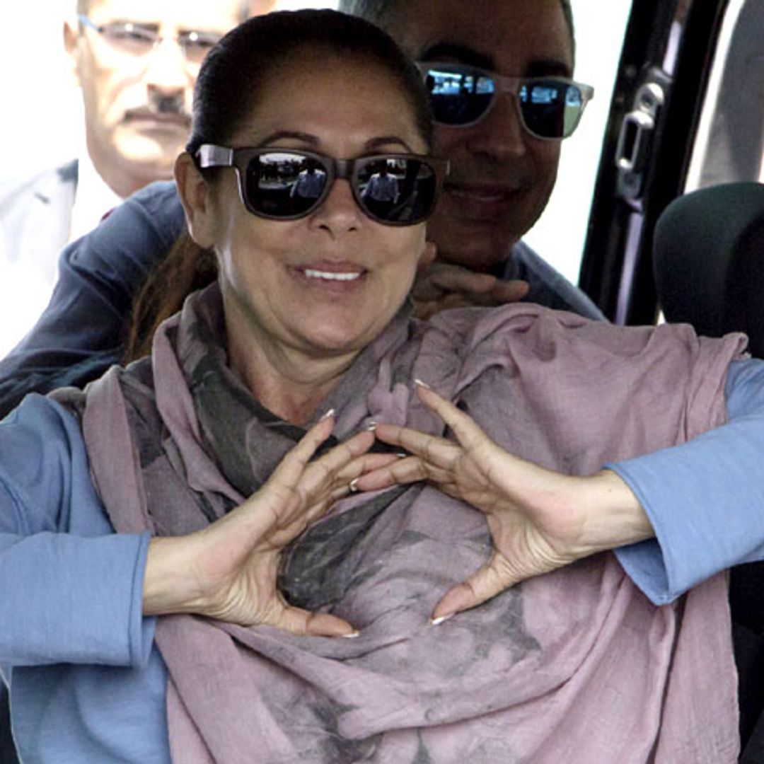 Isabel Pantoja arrasa a su llegada a Perú, el país en el que nació su hija
