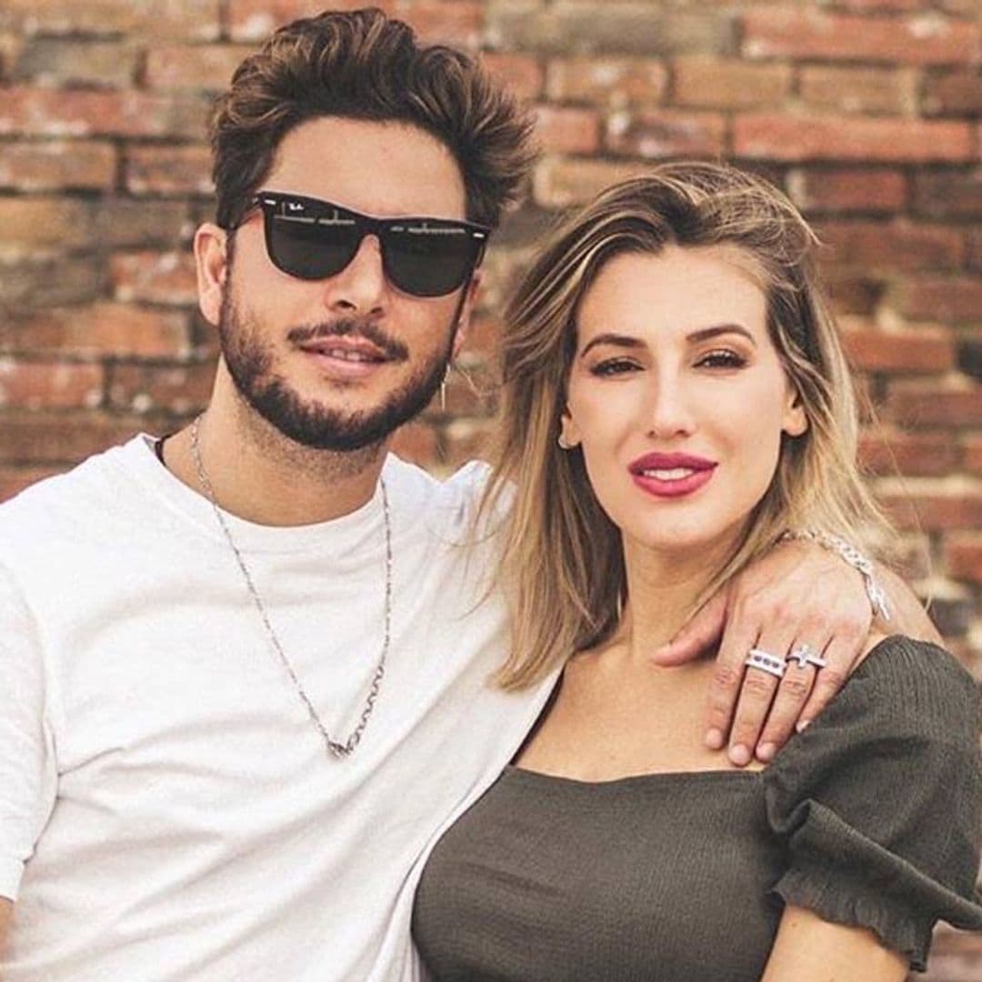 Almudena Navalón se 'cuela' en el nuevo videoclip de Manuel Carrasco