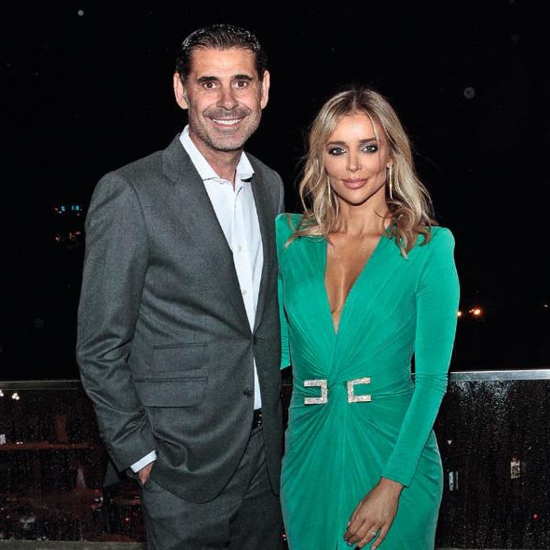 Fernando Hierro y Fani Stipkovic posan juntos y hablan por primera vez: su aventura mexicana, amor y familia