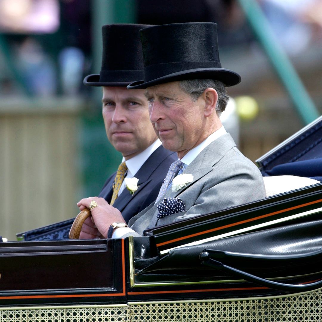 El expríncipe Andrés, investigado por un supuesto "comportamiento inapropiado" en unas carreras de Ascot a las que acudió Isabel II