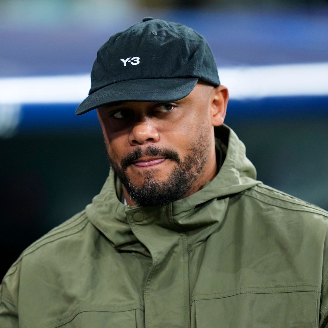 El entrenador del Bayern de Múnich, Vincent Kompany, trasladado de urgencia al hospital tras desplomarse