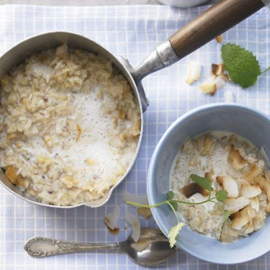 'Porridge' de cebada con menta y coco