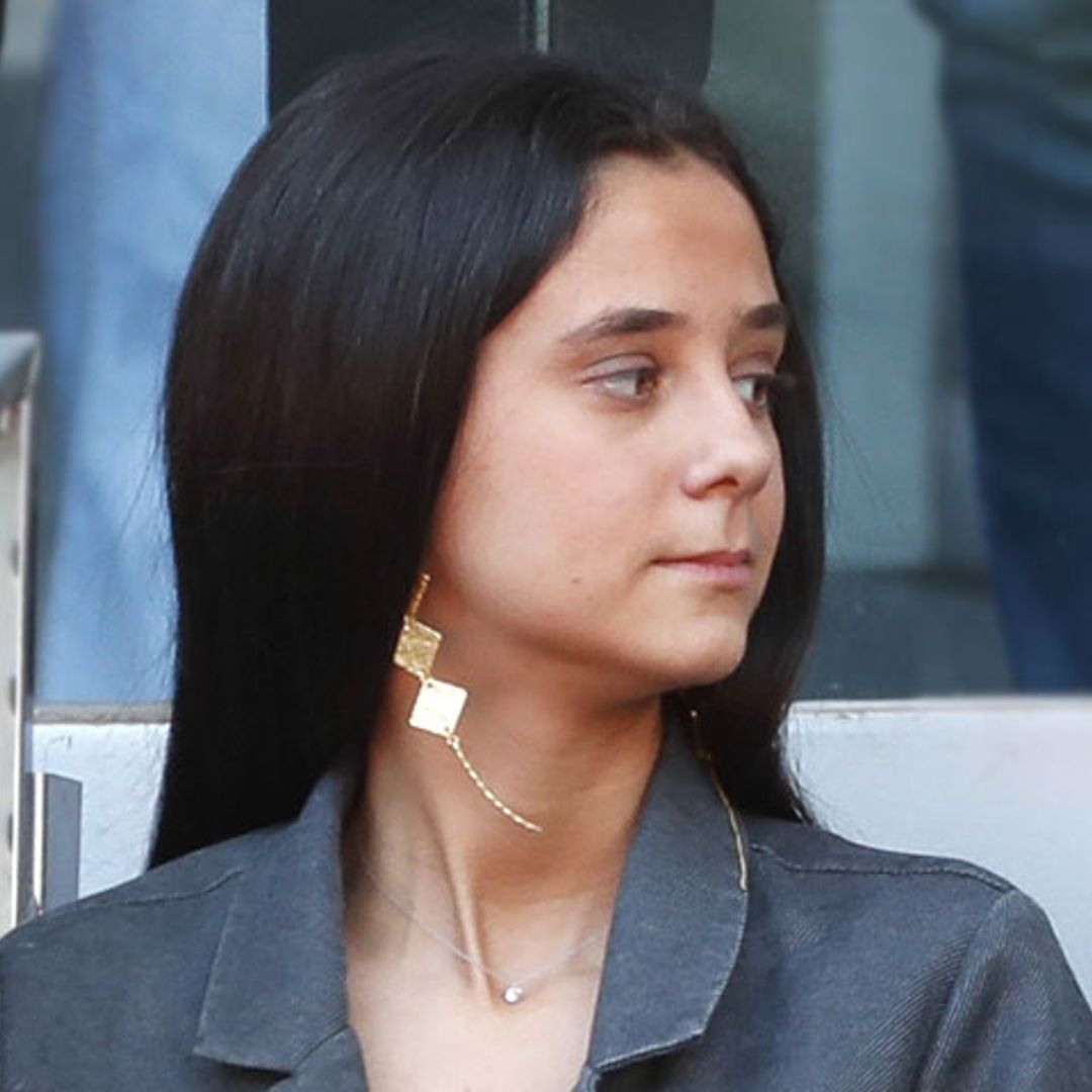 Victoria Federica recupera su falda más buscada y descubrimos cuándo podrás conseguirla
