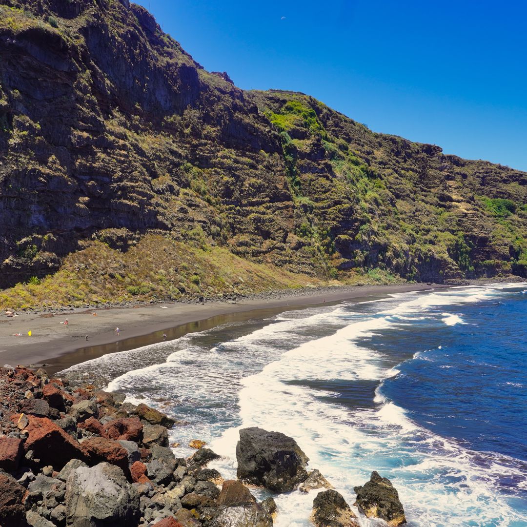 Las playas de La Palma que demuestran que la arena negra también puede ser paradisíaca: guía para no perderte ninguna