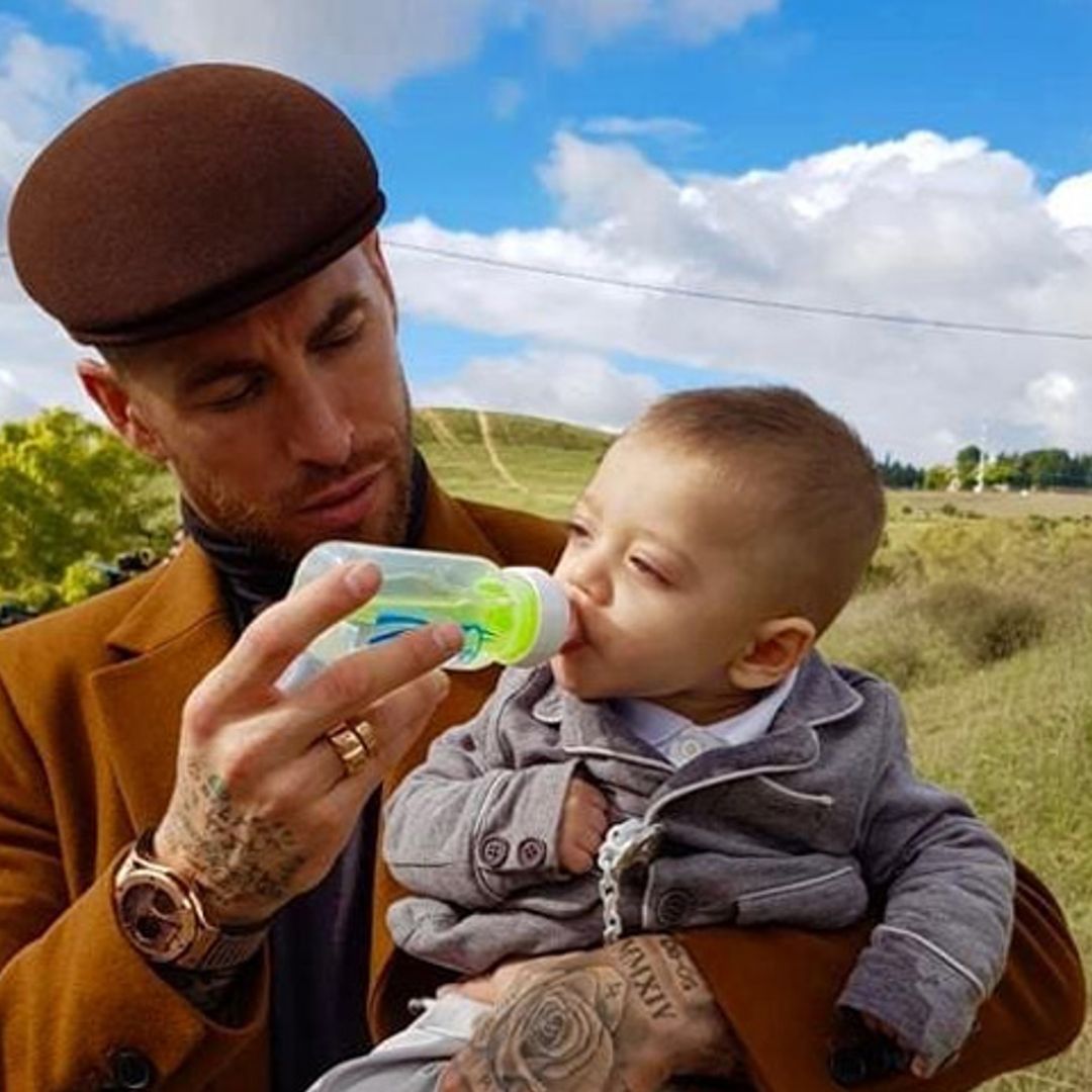 El comentado 'look' de Sergio Ramos para dar el biberón a su hijo Alejandro