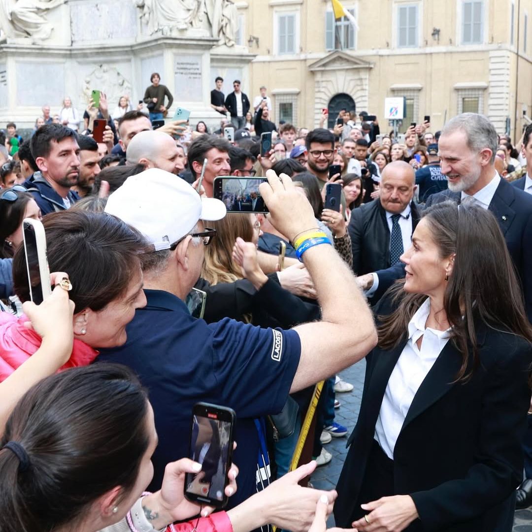Los reyes Felipe y Letizia ya están en Roma para la primera misa oficial del Papa 