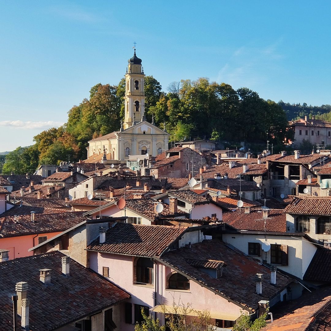 Estos son los dos pueblos de Italia unidos eternamente a los Grimaldi: esplendor medieval y lugar de peregrinaje para los amantes de la trufa