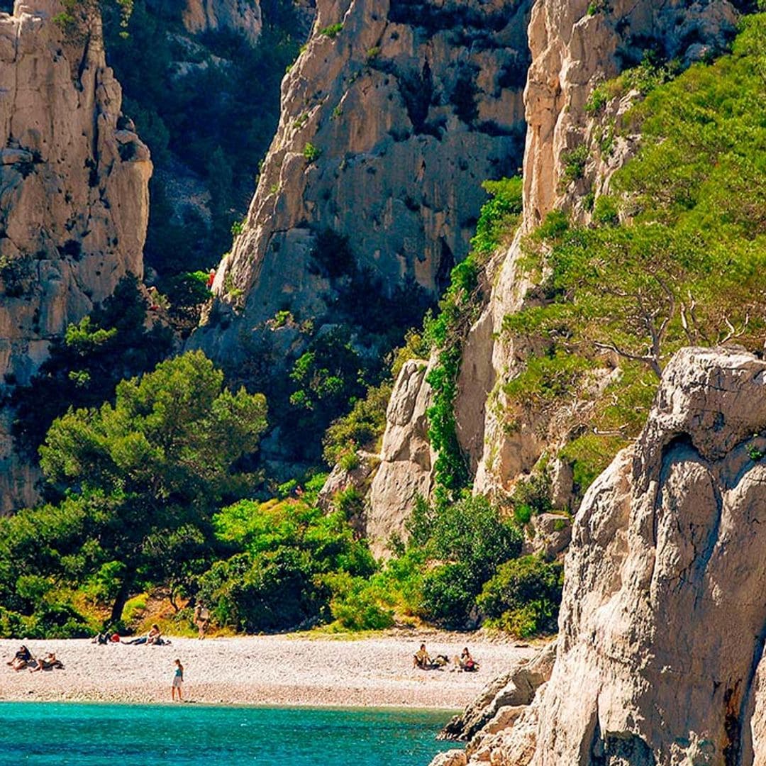El paisaje inolvidable de las Calanques, una joya mediterránea en la costa francesa