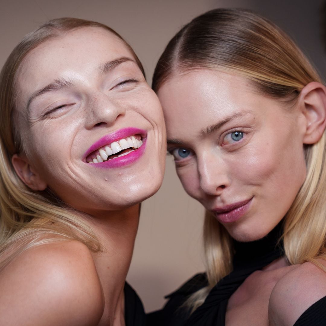 Piel y cabello perfectos desde las primeras horas: el ritual exprés para transformar tus mañanas